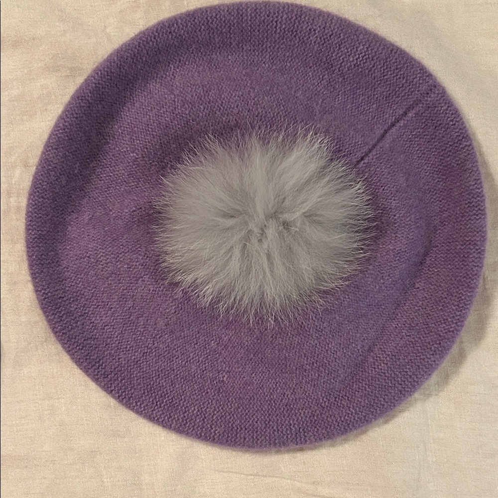 Cashmere Beret with Gray Pom Pom